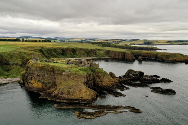 Belfast and the Causeway Coast Northern Ireland's Treasures